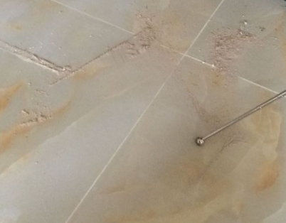 日照市瓷砖空鼓维修公司分享粘合剂选择不当在瓷砖铺贴过程中可能导致以下问题